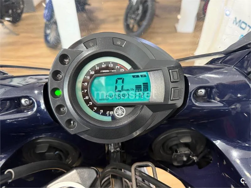 Yamaha FZ6 Fazer – Vista 4