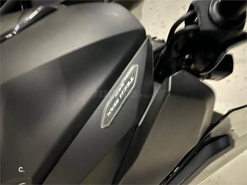Yamaha XMAX 300 – Vista 2