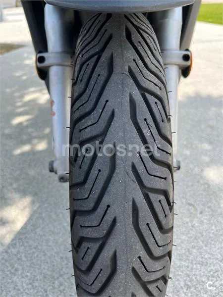 Honda SH 300i – Vista 5