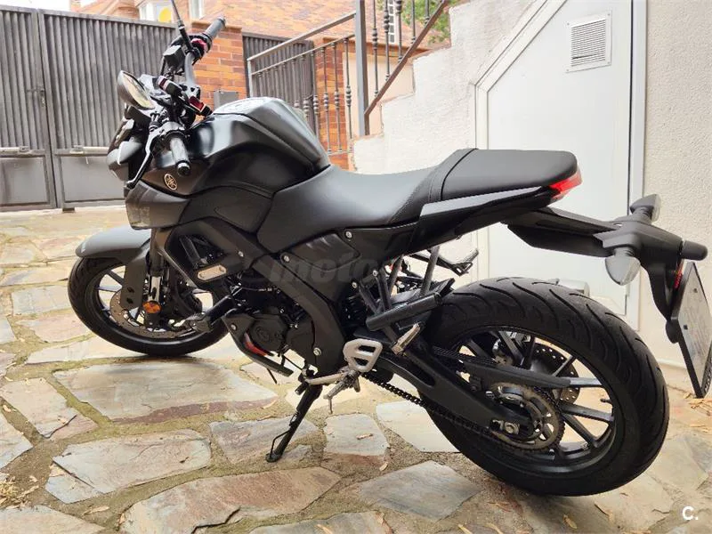 Yamaha MT-125 – Vista 3