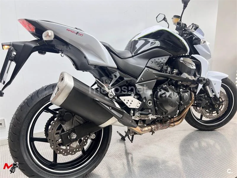 Kawasaki Z750 – Vista 5