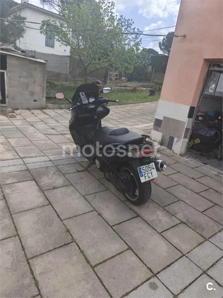 Yamaha TMAX 500 – Vista 6