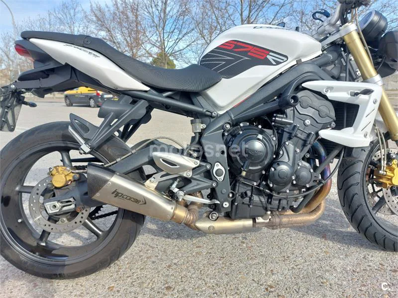 Triumph Street Triple – Vista 2