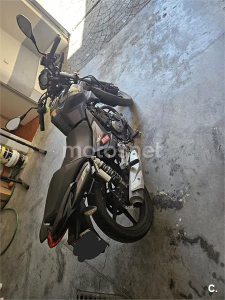 Keeway RKS 125 – Vista 5