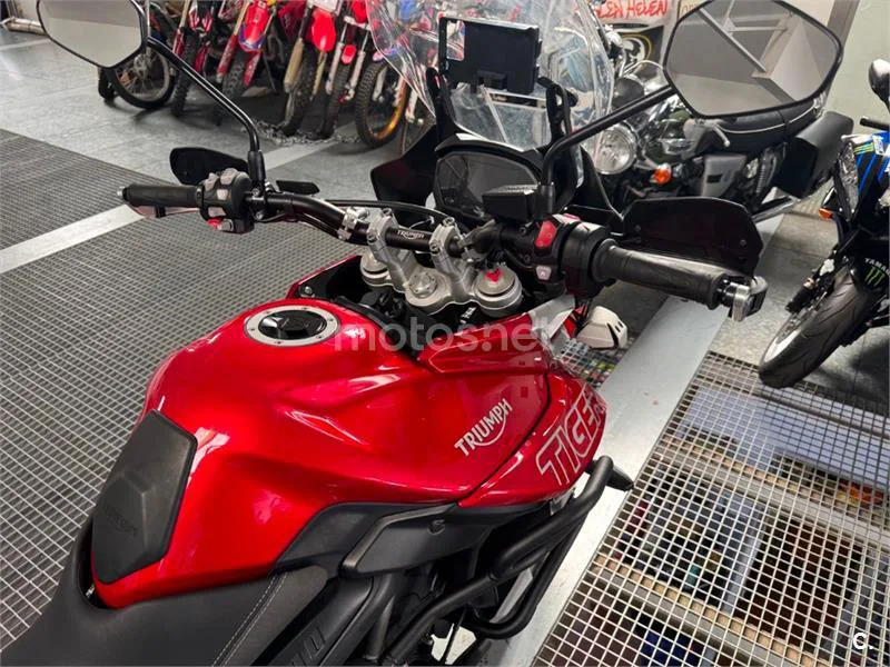 Triumph Tiger 800 XC – Vista 16