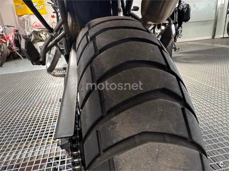 Triumph Tiger 800 XC – Vista 32