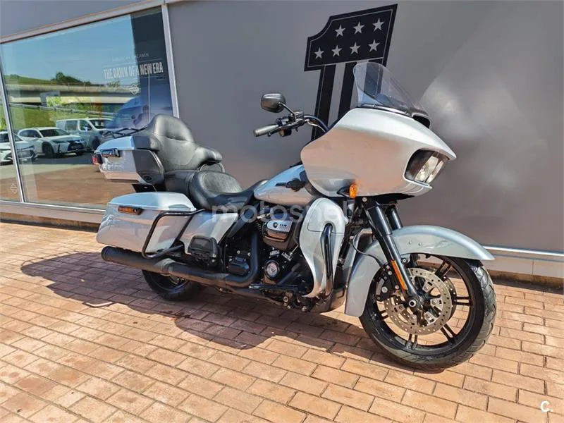 Harley-Davidson Road Glide – Vista 11