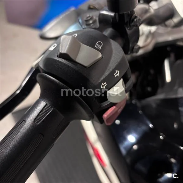 BMW G 310 R – Vista 13