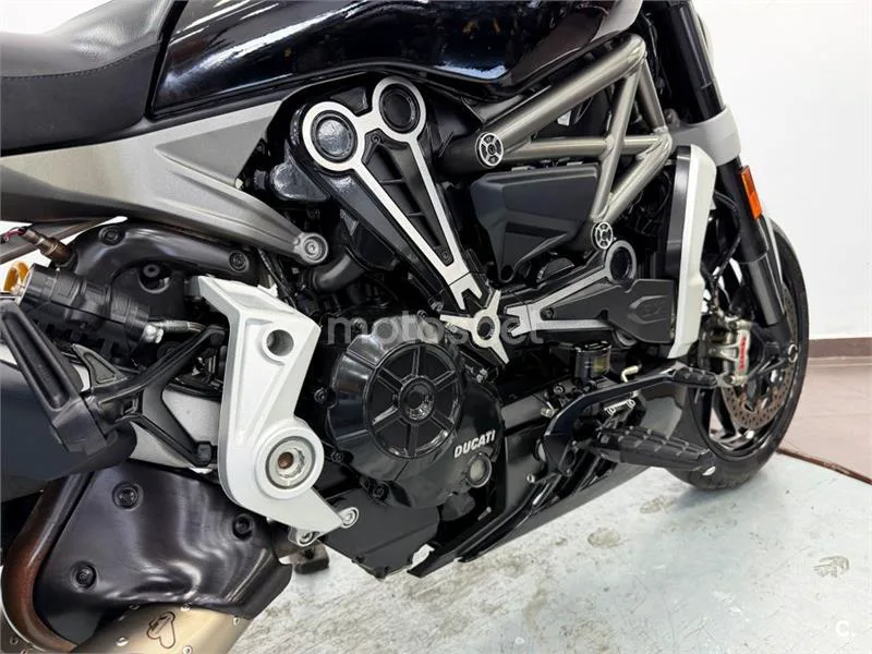Ducati XDiavel – Vista 7