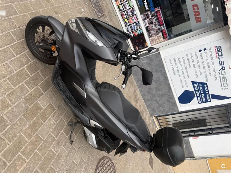 Honda PCX 125 – Vista 5