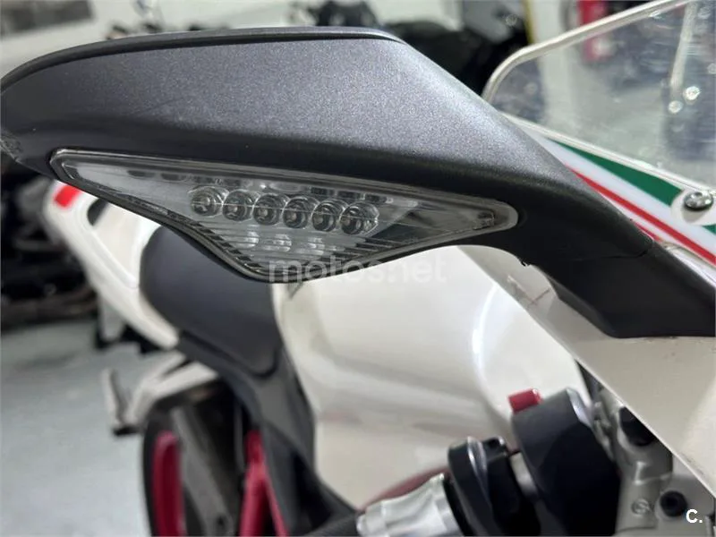 Ducati 848 Superbike – Vista 25