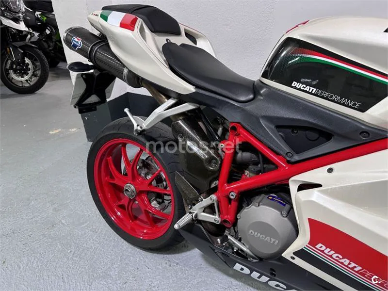 Ducati 848 Superbike – Vista 31