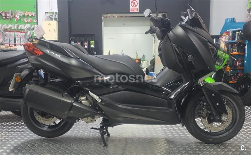 Yamaha XMAX 300 – Vista 3