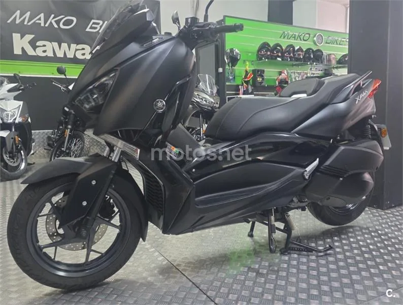 Yamaha XMAX 300 – Vista 10