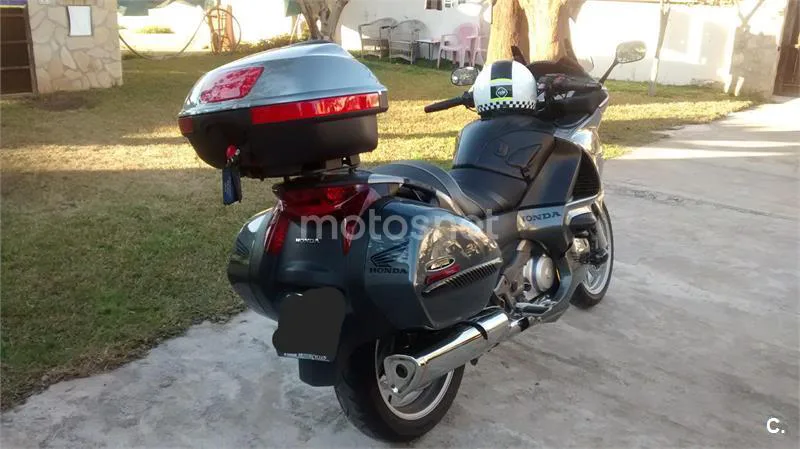 Honda NT 700 Deauville – Vista 3