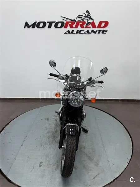 Triumph Bonneville T120 – Vista 3