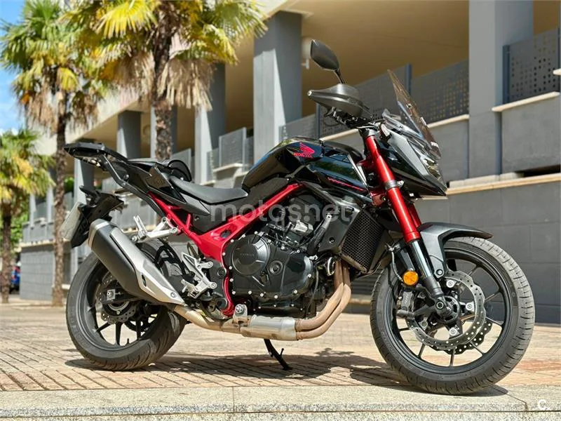 Honda CB 750 Hornet – Vista 19
