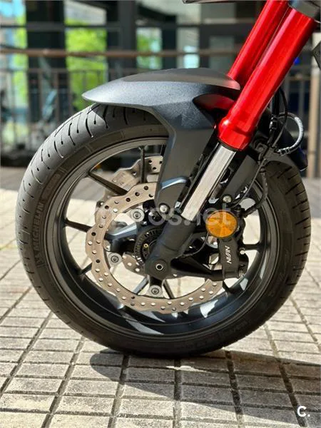Honda CB 750 Hornet – Vista 20