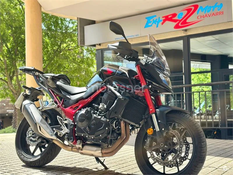 Honda CB 750 Hornet – Vista 34