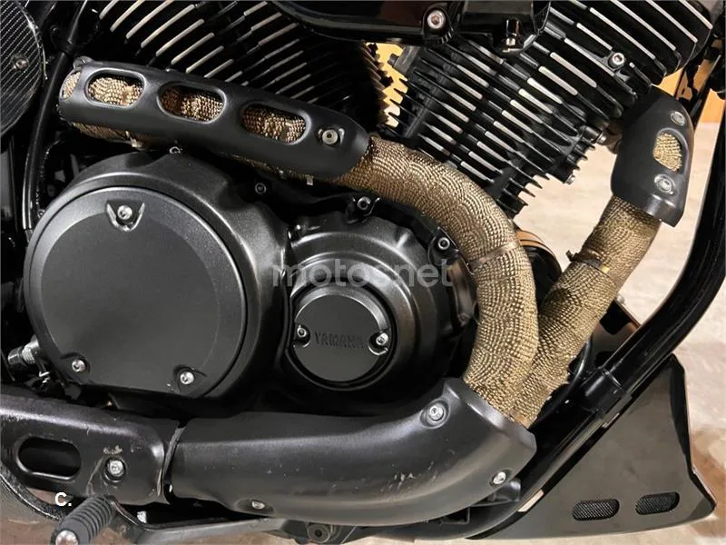 Yamaha XV 950 Racer – Vista 36