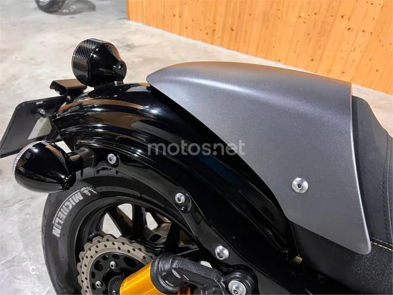 Yamaha XV 950 Racer – Vista 41