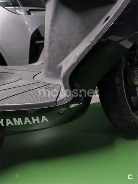 Yamaha Cygnus 125 X – Vista 3