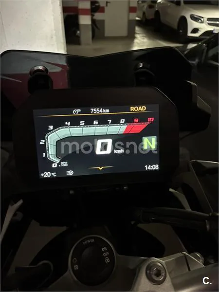 BMW F 750 – Vista 2