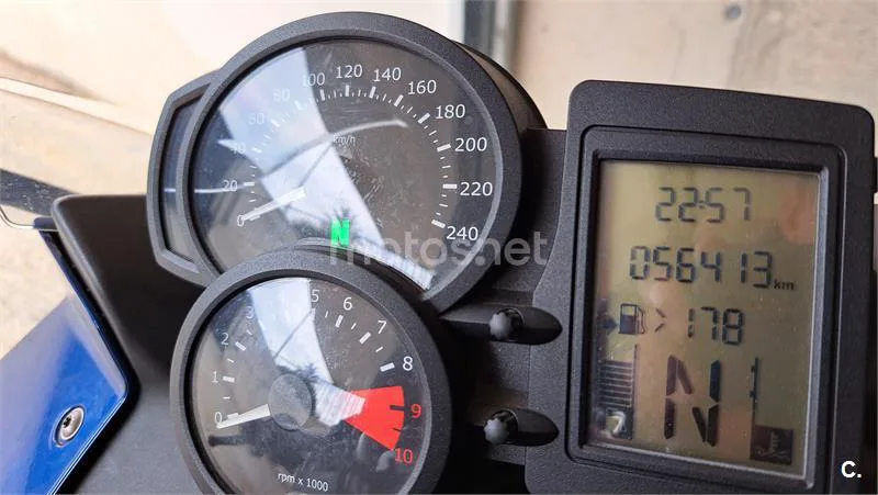 BMW F 800 ST – Vista 3