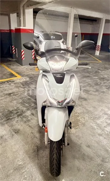 Honda SH125i – Vista 2