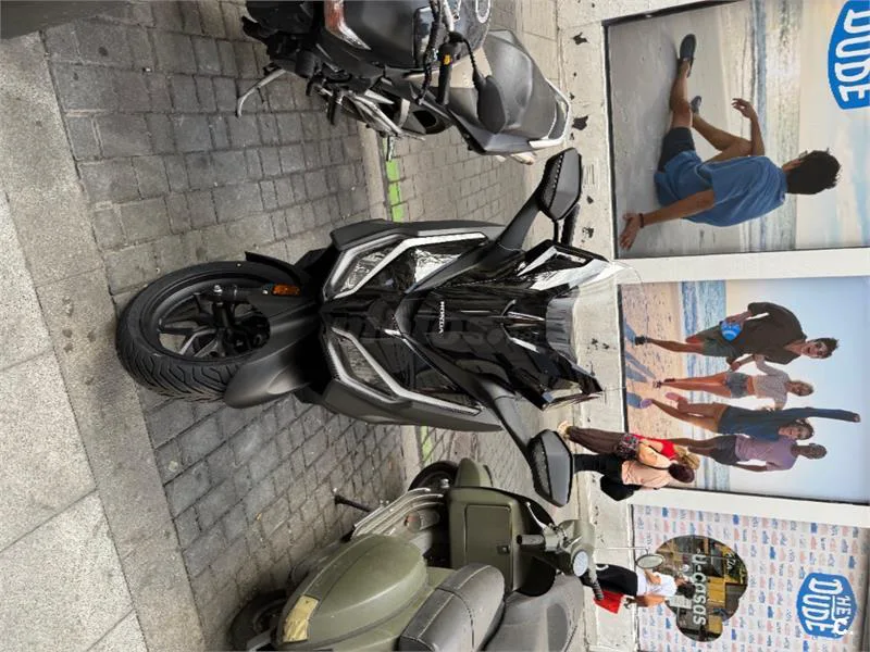 Honda Forza 125 – Vista 3