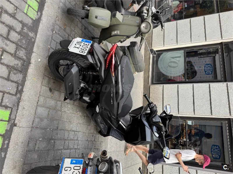 Honda Forza 125 – Vista 4