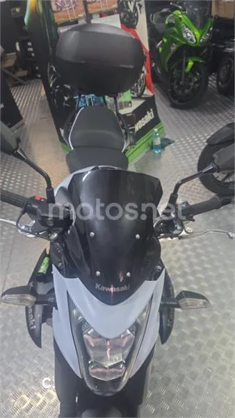 Kawasaki ER-6N – Vista 13