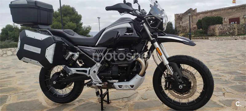 Moto Guzzi V 85 TT – Vista 12