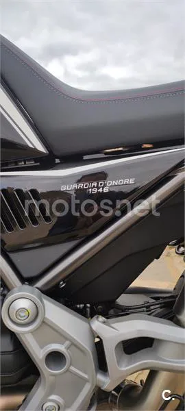 Moto Guzzi V 85 TT – Vista 4