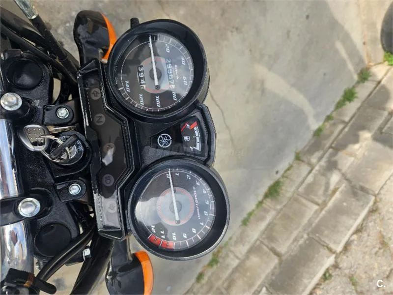 Yamaha YBR 125 – Vista 4