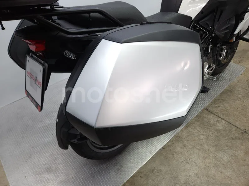 Benelli TRK 502 – Vista 14