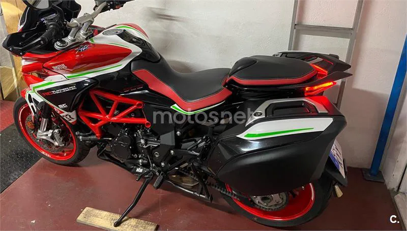 MV Agusta Turismo Veloce 800 – Vista 5