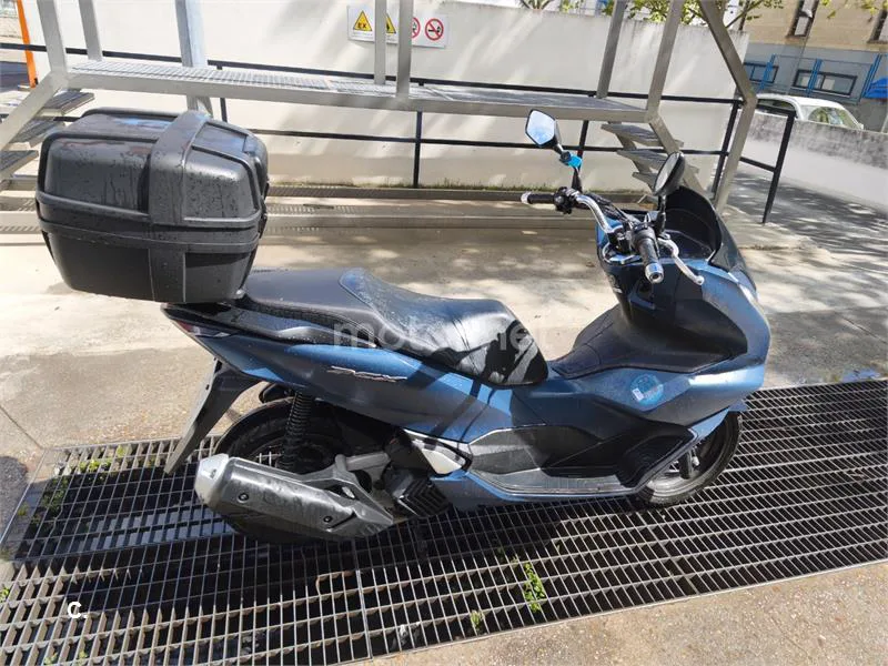Honda PCX 125 – Vista 3