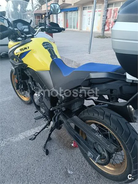 Suzuki V-Strom 650 XT – Vista 6