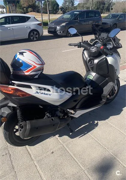 Yamaha XMAX 300 – Vista 5