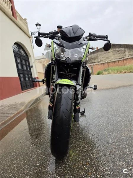Kawasaki Z 750 – Vista 3