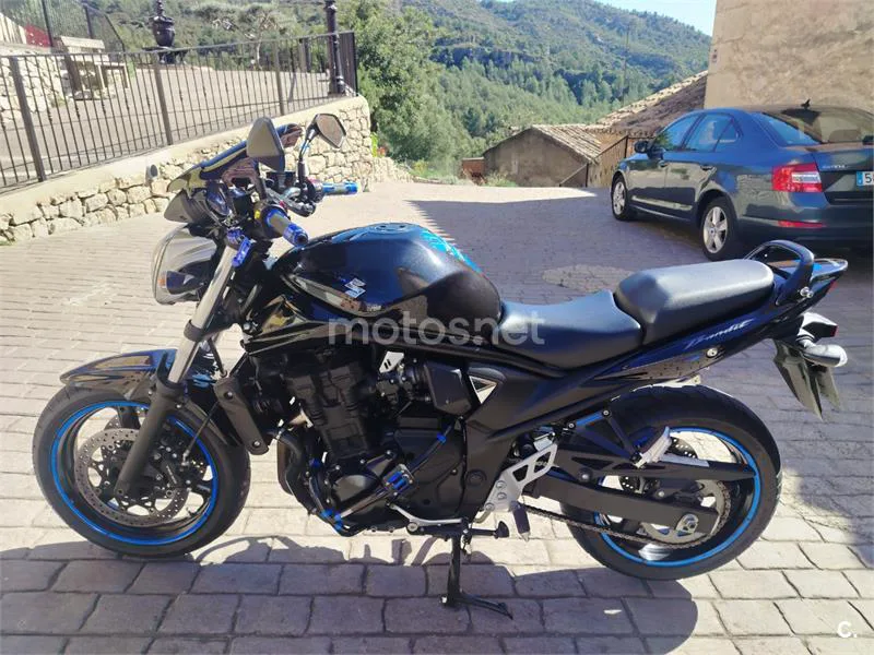 Suzuki Bandit 650 - Vista 6