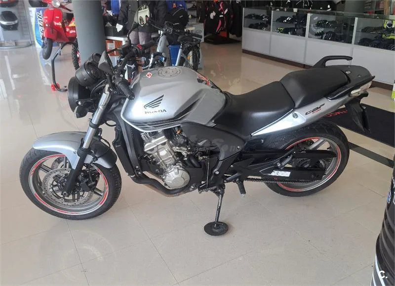 Honda CBF 600N – Vista 2