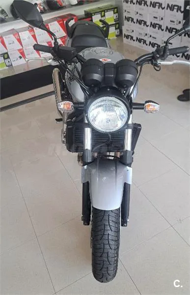 Honda CBF 600N – Vista 3