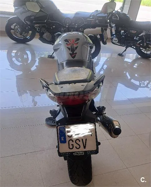 Honda CBF 600N – Vista 4