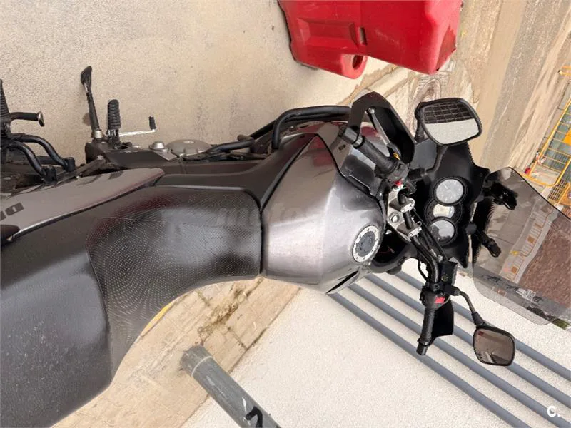 Suzuki V-Strom 650 – Vista 4