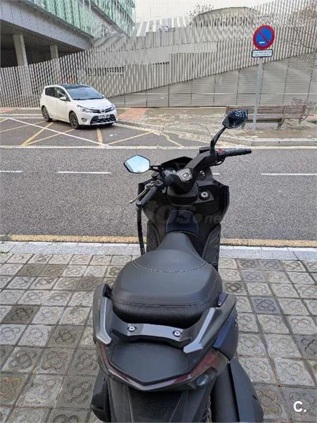 Kymco X-Town CT 300 – Vista 3
