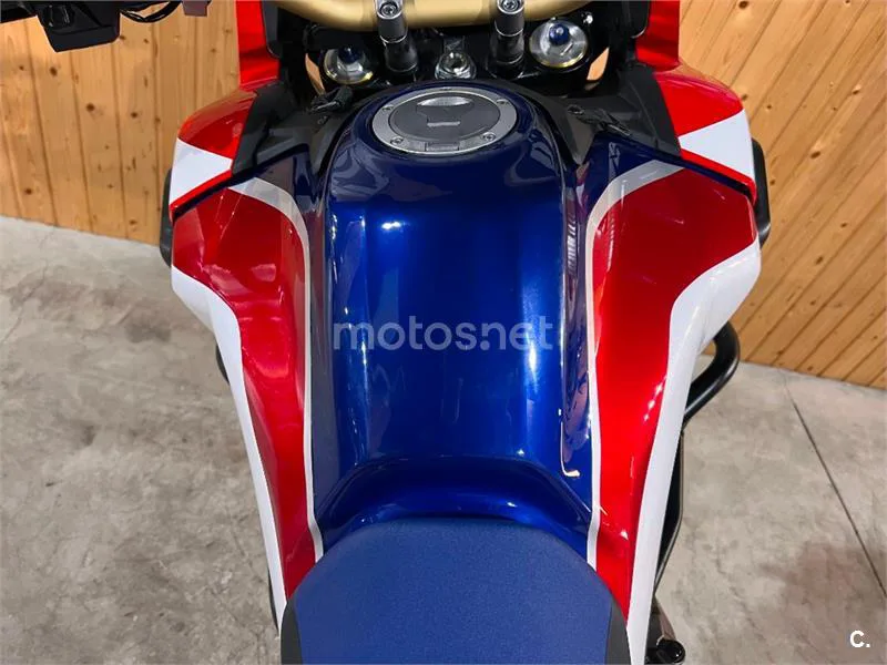 Honda CRF 1000L Africa Twin – Vista 15