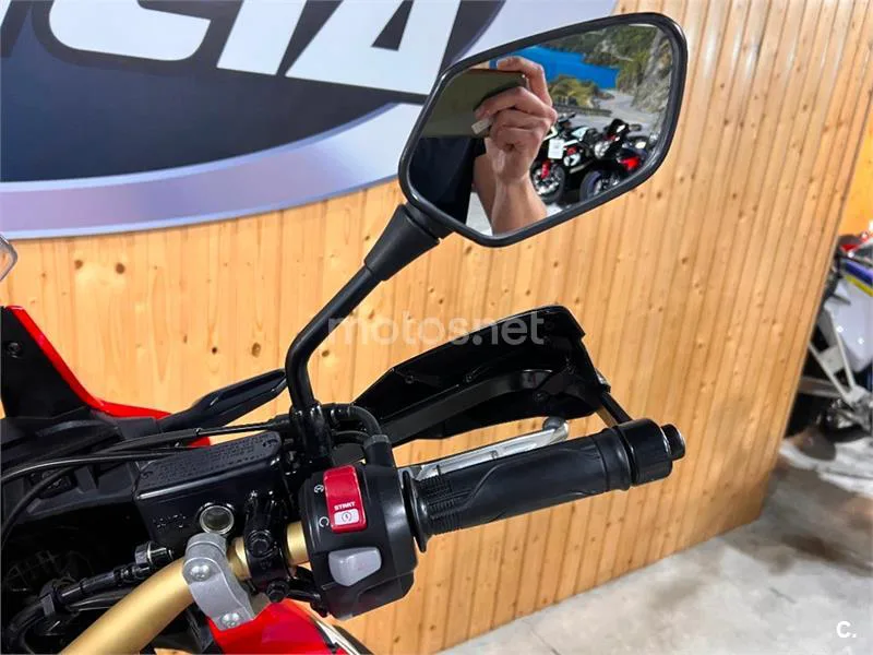 Honda CRF 1000L Africa Twin – Vista 18