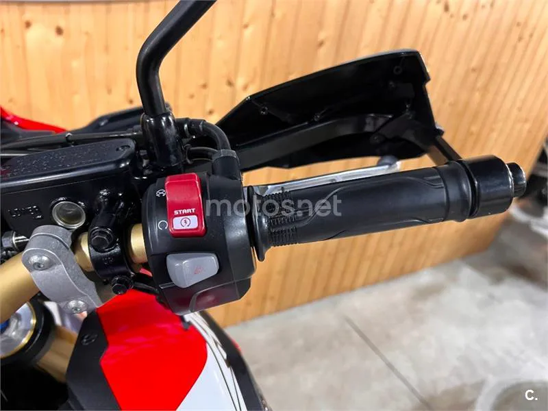 Honda CRF 1000L Africa Twin – Vista 19
